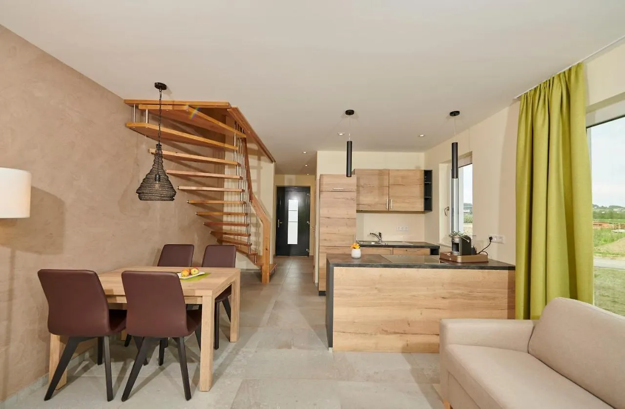 Bachhof Resort Apartments Kirchroth 5*,